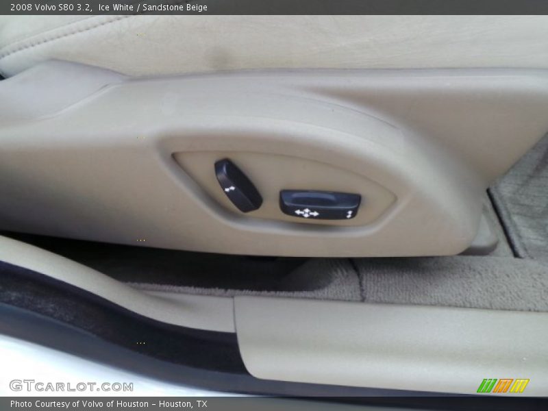 Ice White / Sandstone Beige 2008 Volvo S80 3.2