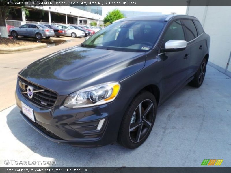 Front 3/4 View of 2015 XC60 T6 AWD R-Design