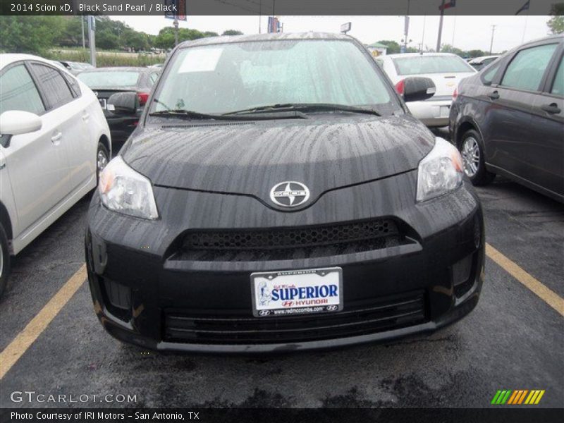 Black Sand Pearl / Black 2014 Scion xD