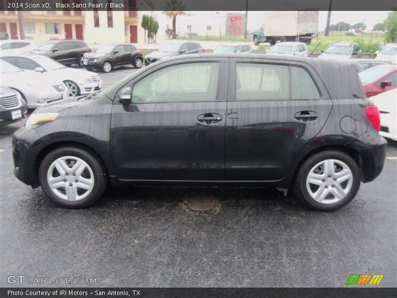 Black Sand Pearl / Black 2014 Scion xD