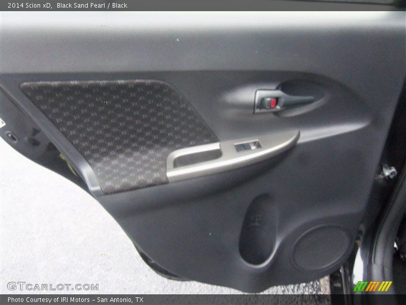 Black Sand Pearl / Black 2014 Scion xD