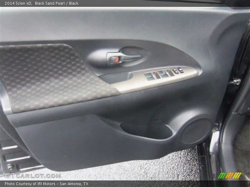 Black Sand Pearl / Black 2014 Scion xD