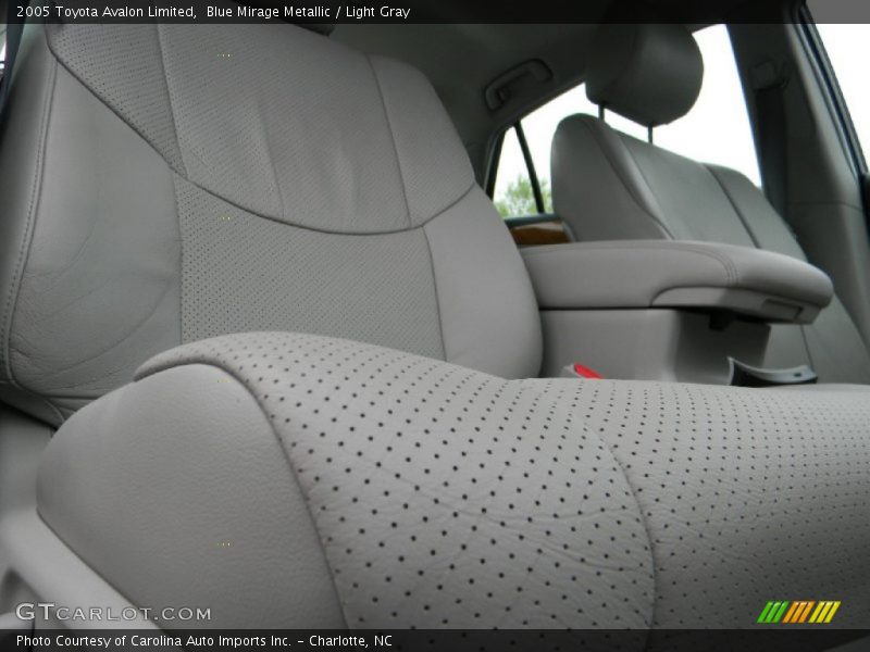 Blue Mirage Metallic / Light Gray 2005 Toyota Avalon Limited