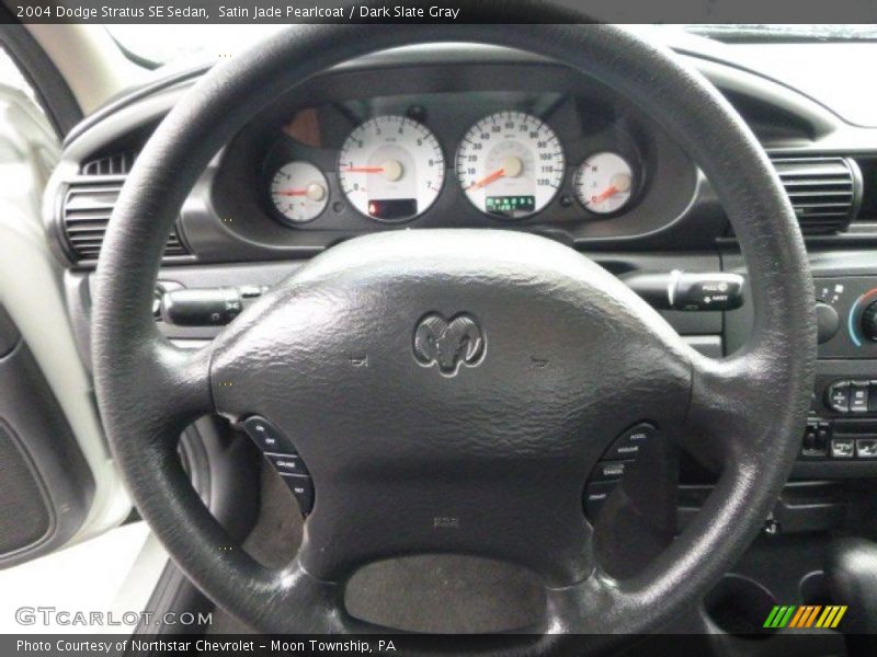 Satin Jade Pearlcoat / Dark Slate Gray 2004 Dodge Stratus SE Sedan