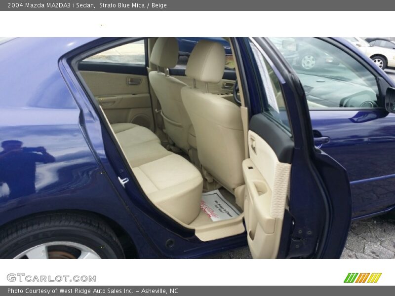 Strato Blue Mica / Beige 2004 Mazda MAZDA3 i Sedan