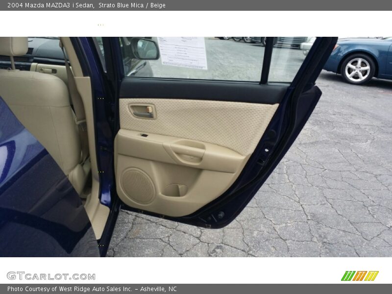 Strato Blue Mica / Beige 2004 Mazda MAZDA3 i Sedan