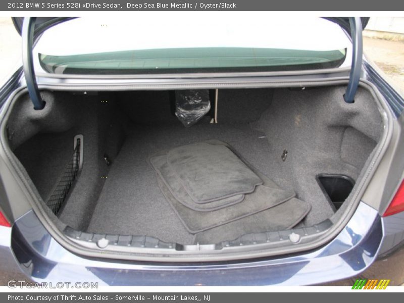 Deep Sea Blue Metallic / Oyster/Black 2012 BMW 5 Series 528i xDrive Sedan