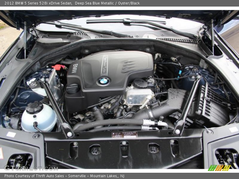 Deep Sea Blue Metallic / Oyster/Black 2012 BMW 5 Series 528i xDrive Sedan