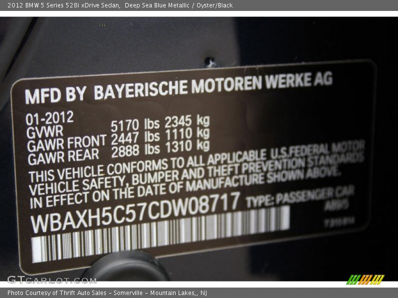 Deep Sea Blue Metallic / Oyster/Black 2012 BMW 5 Series 528i xDrive Sedan