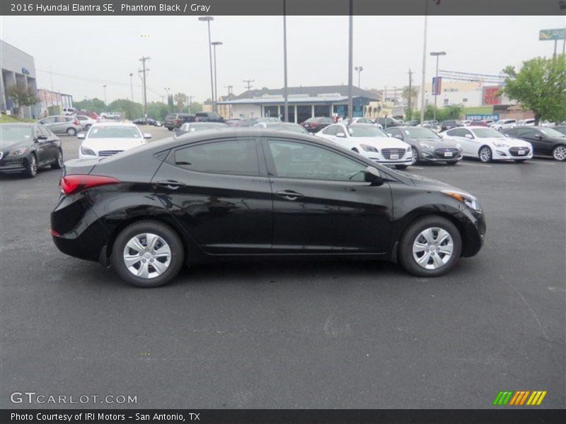  2016 Elantra SE Phantom Black