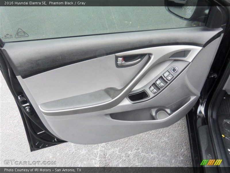 Door Panel of 2016 Elantra SE