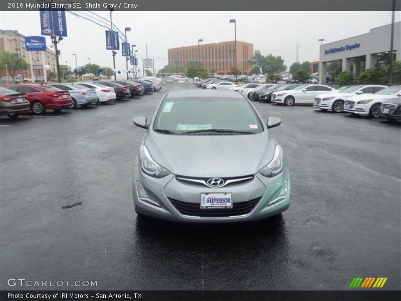 Shale Gray / Gray 2016 Hyundai Elantra SE