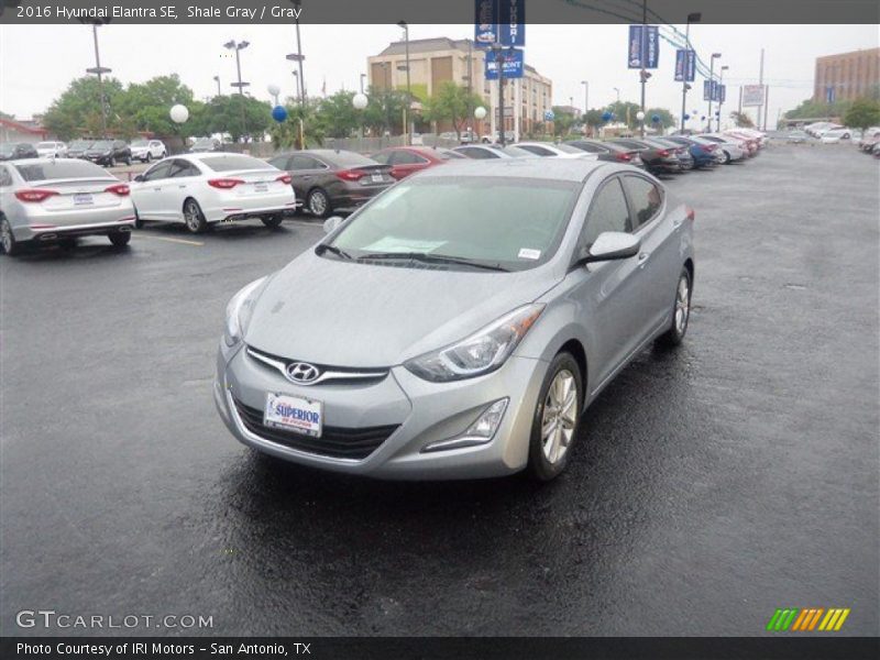 Shale Gray / Gray 2016 Hyundai Elantra SE