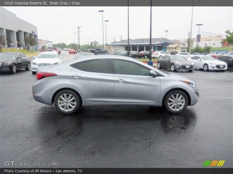 Shale Gray / Gray 2016 Hyundai Elantra SE