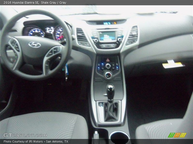 Shale Gray / Gray 2016 Hyundai Elantra SE