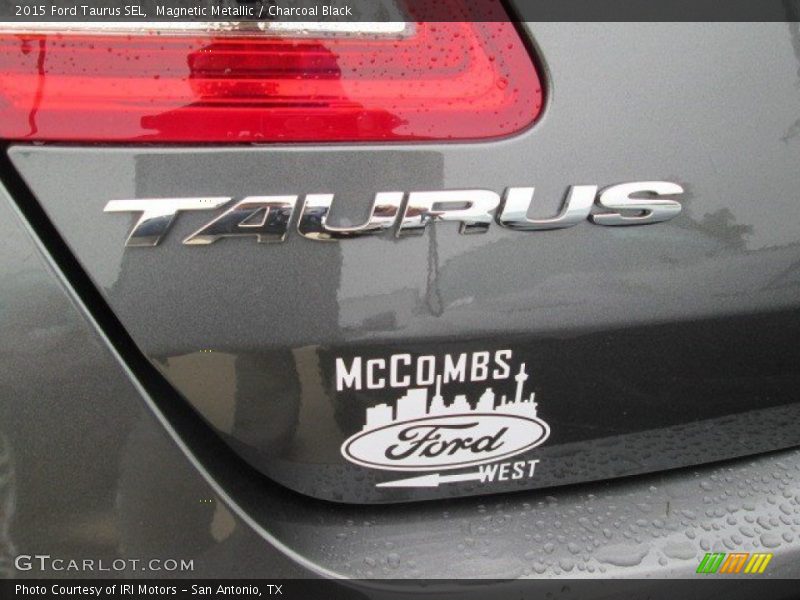 Magnetic Metallic / Charcoal Black 2015 Ford Taurus SEL