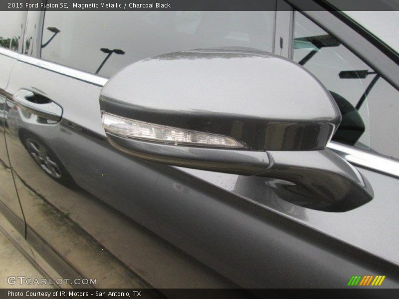 Magnetic Metallic / Charcoal Black 2015 Ford Fusion SE