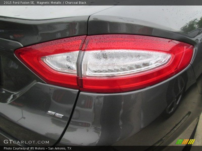 Magnetic Metallic / Charcoal Black 2015 Ford Fusion SE