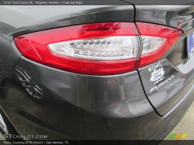 Magnetic Metallic / Charcoal Black 2015 Ford Fusion SE