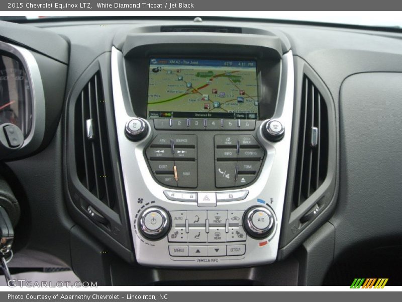 White Diamond Tricoat / Jet Black 2015 Chevrolet Equinox LTZ