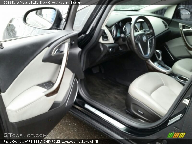 Black Onyx / Medium Titanium 2012 Buick Verano FWD