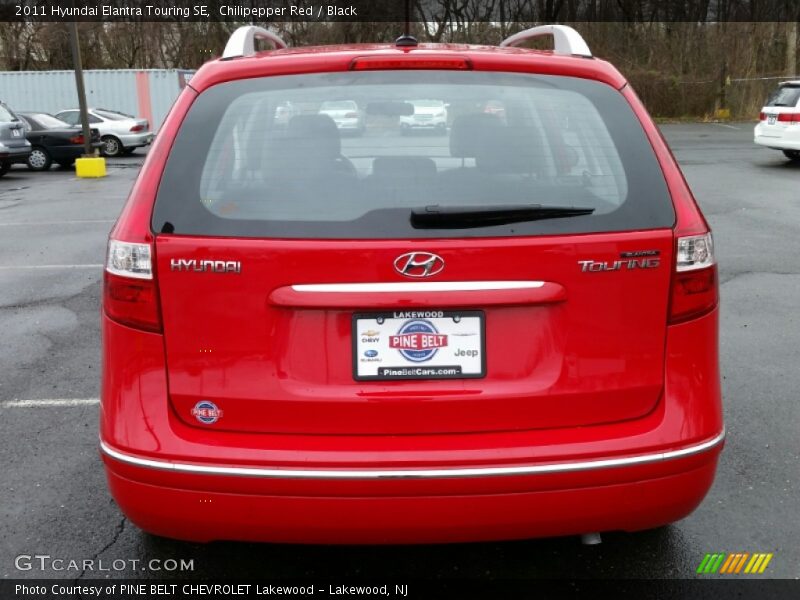 Chilipepper Red / Black 2011 Hyundai Elantra Touring SE