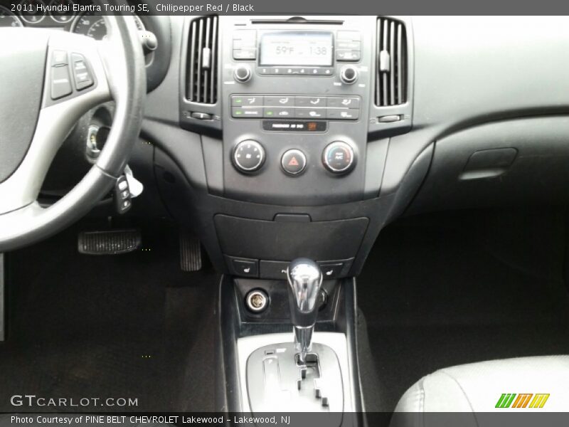 Chilipepper Red / Black 2011 Hyundai Elantra Touring SE
