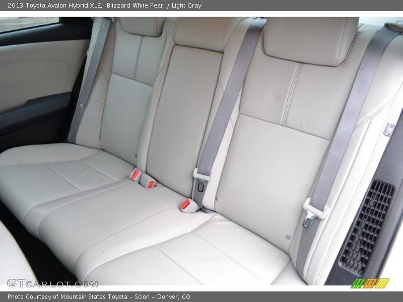 Blizzard White Pearl / Light Gray 2013 Toyota Avalon Hybrid XLE