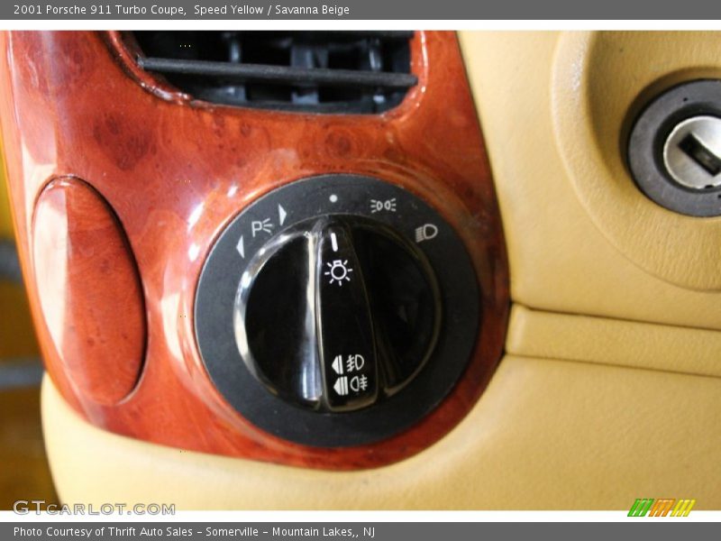 Controls of 2001 911 Turbo Coupe