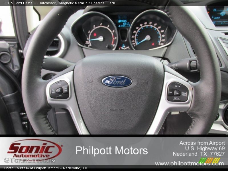 Magnetic Metallic / Charcoal Black 2015 Ford Fiesta SE Hatchback