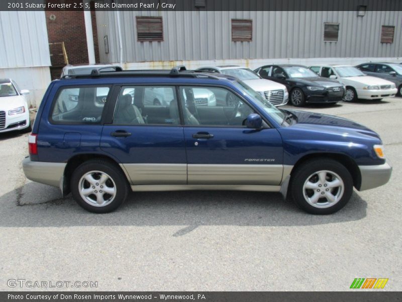 Black Diamond Pearl / Gray 2001 Subaru Forester 2.5 S
