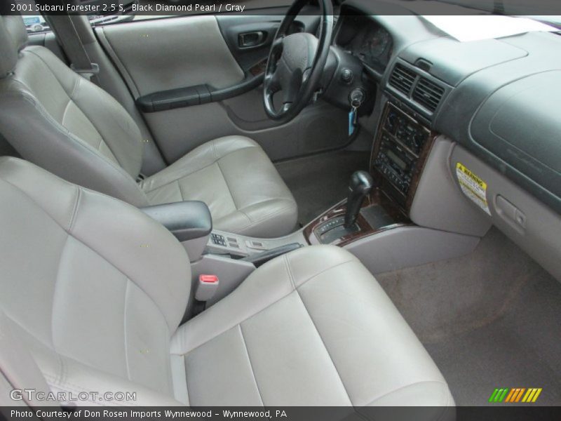 Black Diamond Pearl / Gray 2001 Subaru Forester 2.5 S