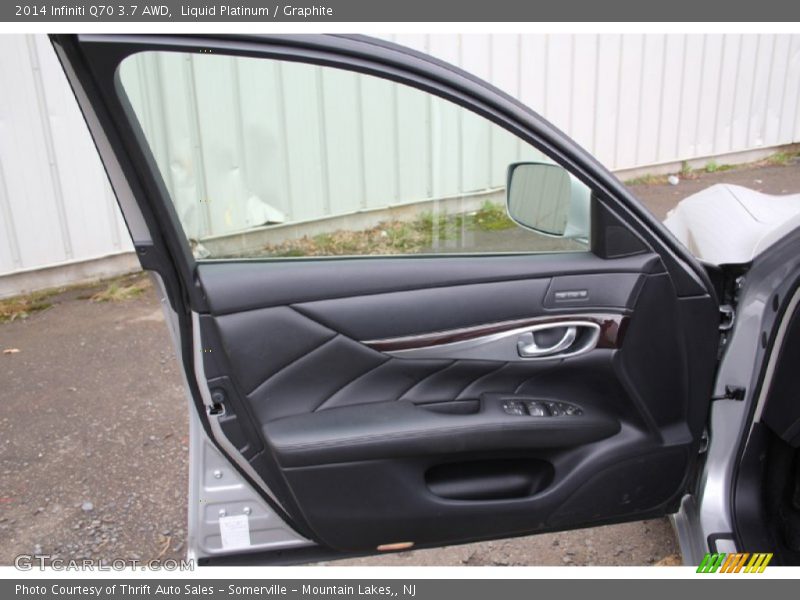 Door Panel of 2014 Q70 3.7 AWD