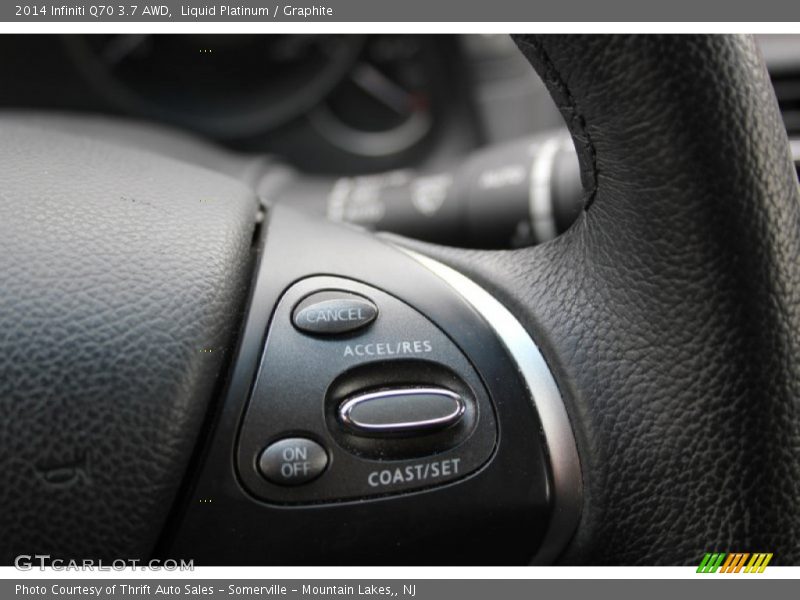 Controls of 2014 Q70 3.7 AWD