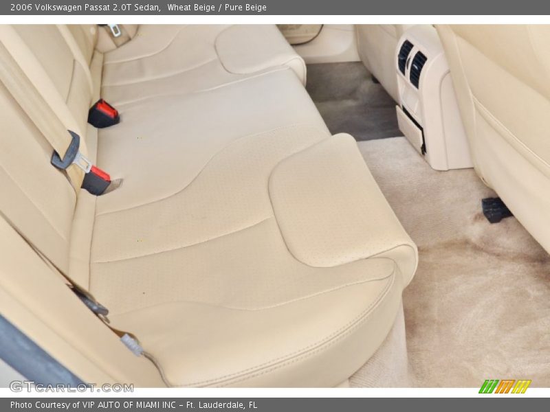 Wheat Beige / Pure Beige 2006 Volkswagen Passat 2.0T Sedan