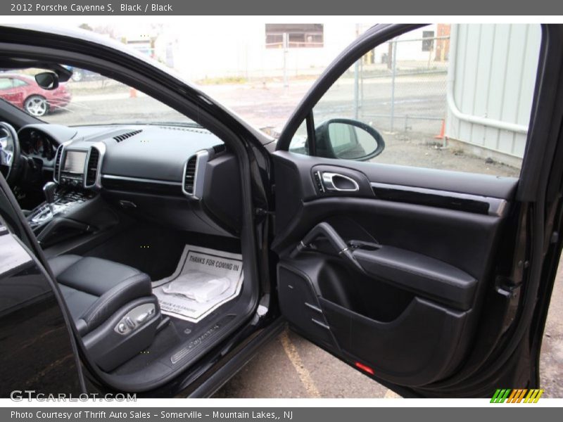 Black / Black 2012 Porsche Cayenne S
