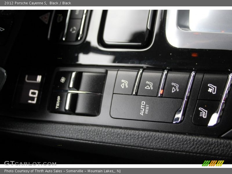 Black / Black 2012 Porsche Cayenne S