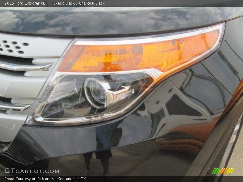 Tuxedo Black / Charcoal Black 2015 Ford Explorer XLT