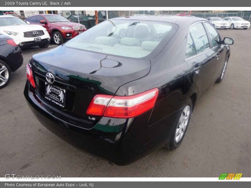 Black / Ash 2009 Toyota Camry LE