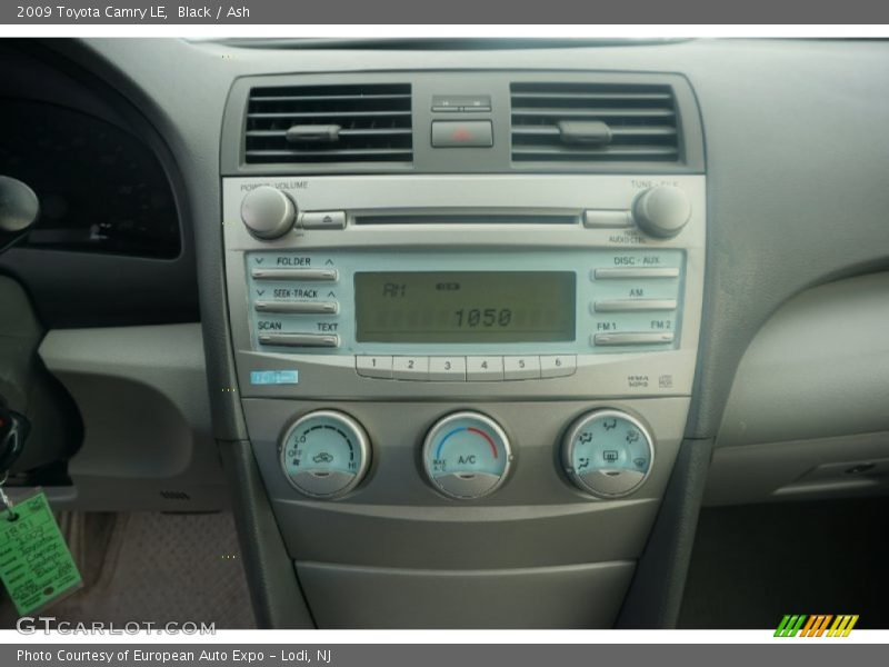 Black / Ash 2009 Toyota Camry LE