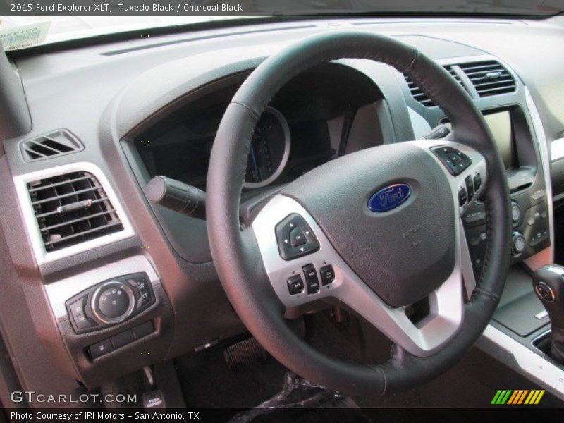 Tuxedo Black / Charcoal Black 2015 Ford Explorer XLT