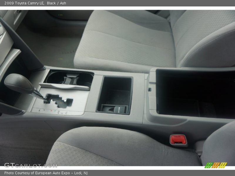 Black / Ash 2009 Toyota Camry LE
