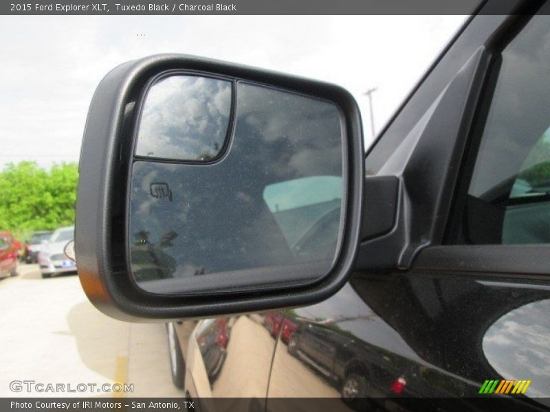 Tuxedo Black / Charcoal Black 2015 Ford Explorer XLT