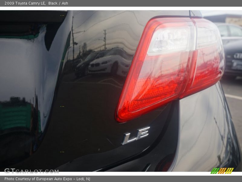 Black / Ash 2009 Toyota Camry LE