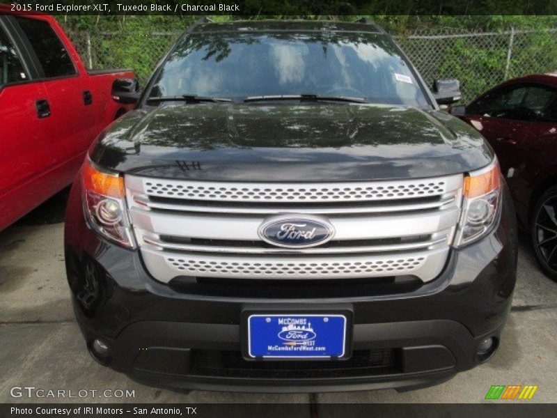 Tuxedo Black / Charcoal Black 2015 Ford Explorer XLT