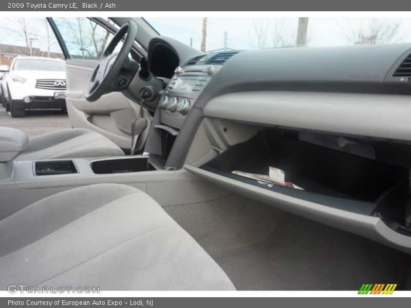 Black / Ash 2009 Toyota Camry LE
