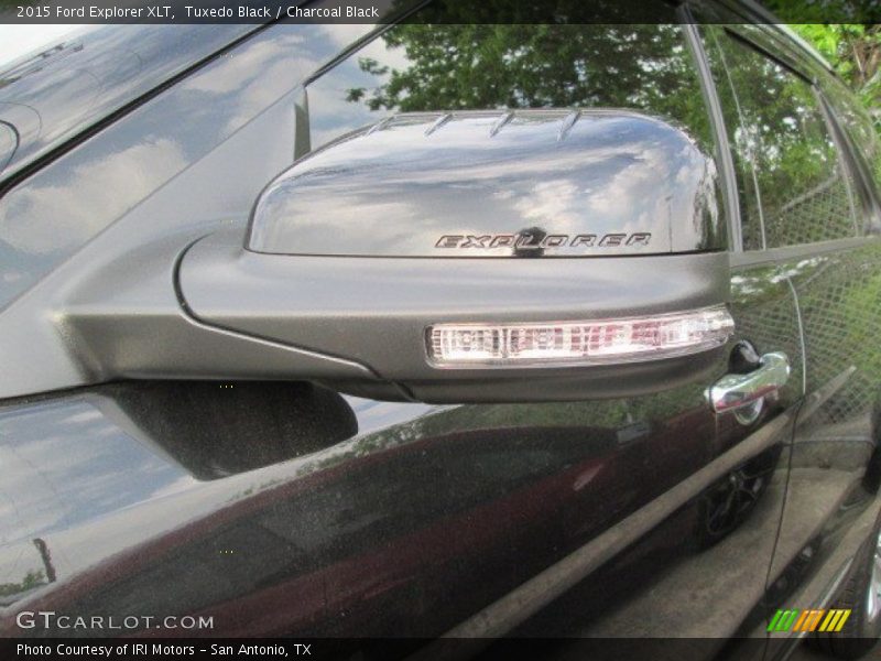 Tuxedo Black / Charcoal Black 2015 Ford Explorer XLT