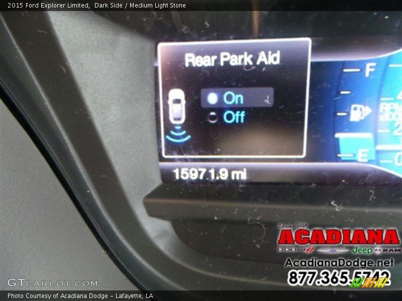Dark Side / Medium Light Stone 2015 Ford Explorer Limited