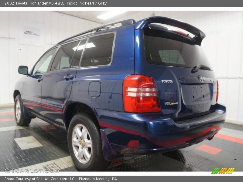 Indigo Ink Pearl / Gray 2002 Toyota Highlander V6 4WD