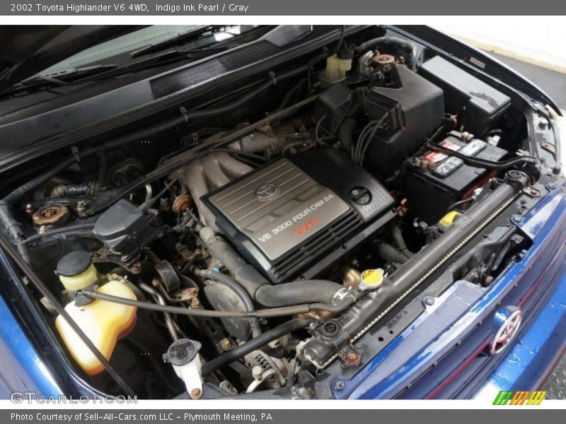 Indigo Ink Pearl / Gray 2002 Toyota Highlander V6 4WD